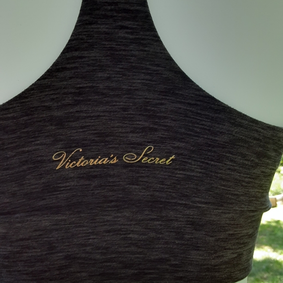 Size S Victoria's Secret gray an black workout sports bra - Picture 7 of 15